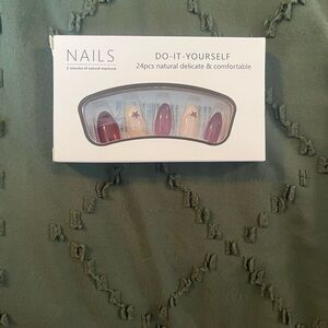 “Starry & Sweet ✨❤️ DIY Red & White Press-On Nails”